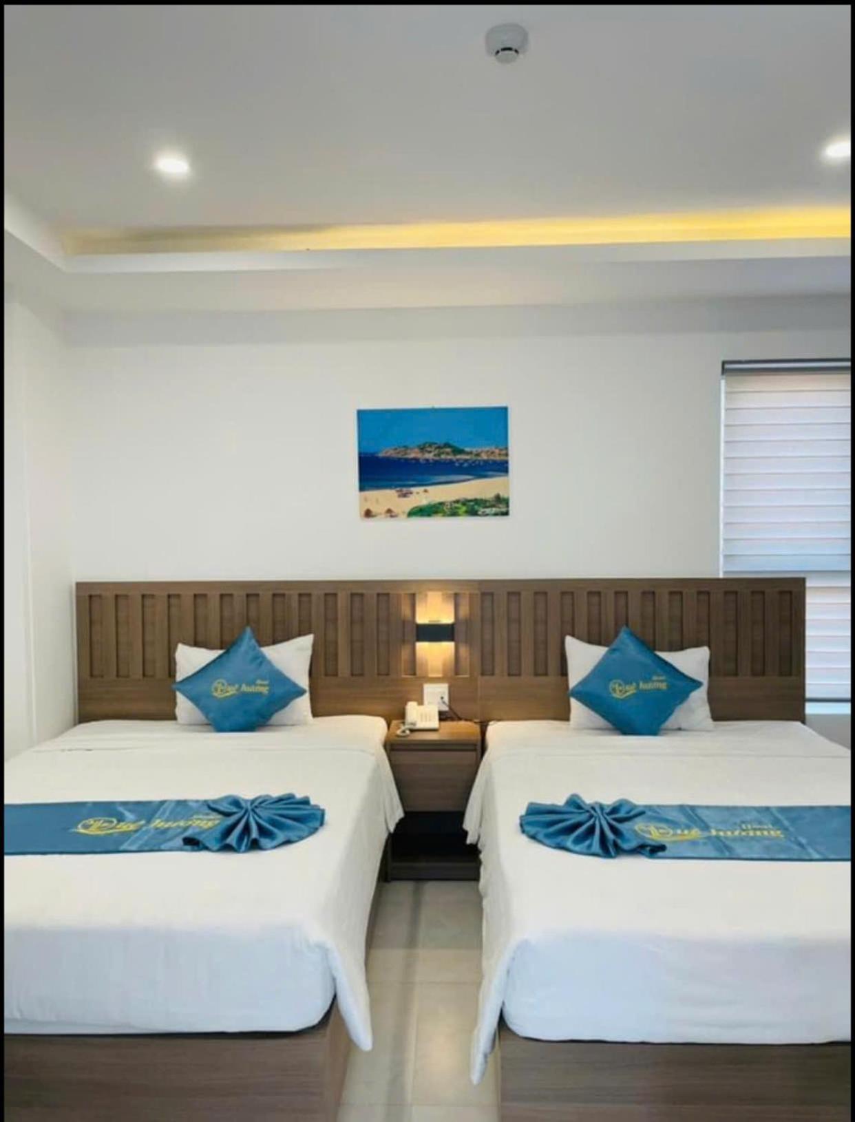 Que Huong Hotel Куїнон Екстер'єр фото