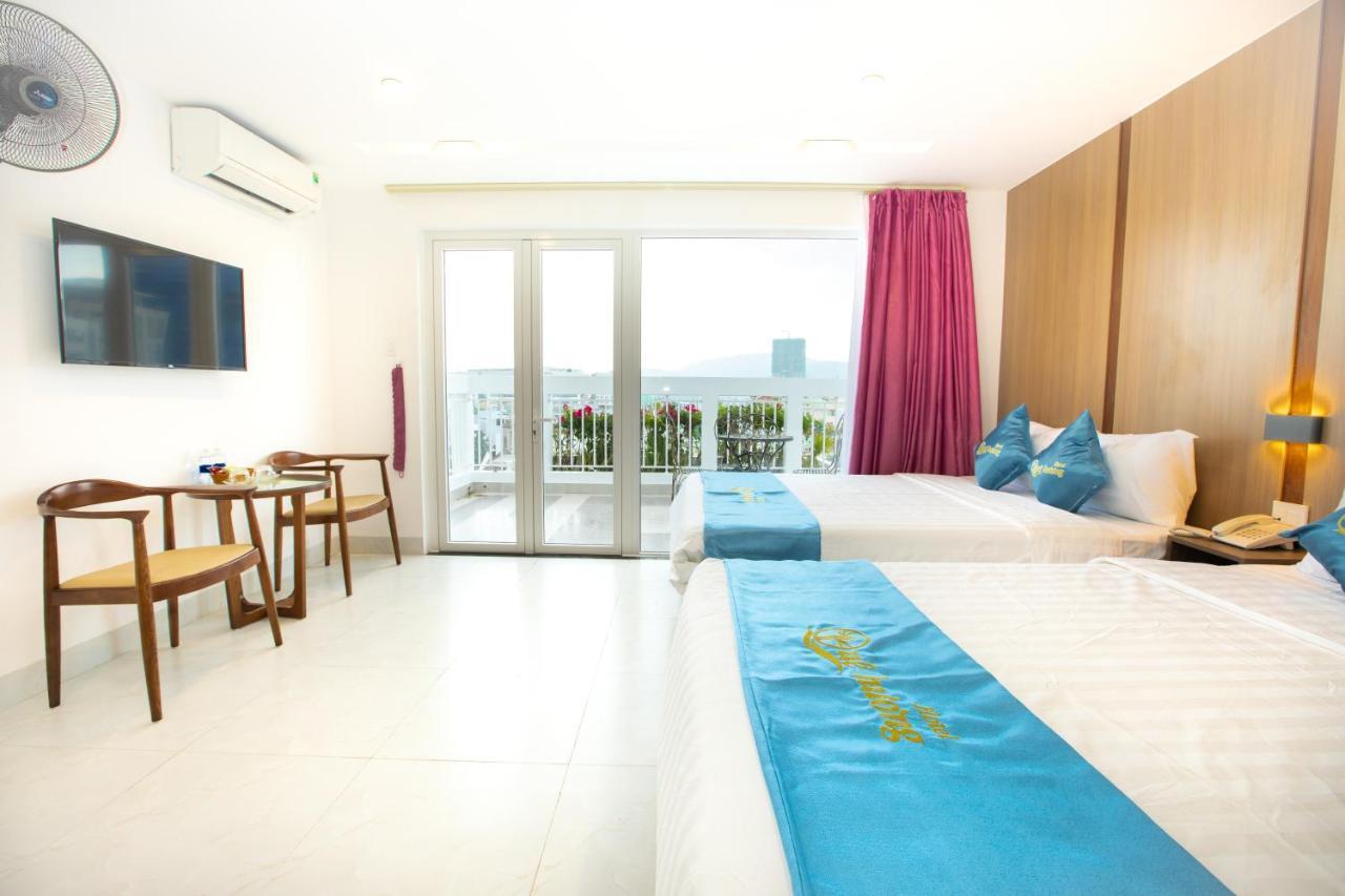 Que Huong Hotel Куїнон Екстер'єр фото